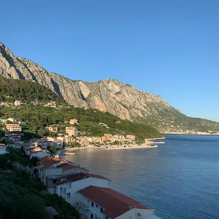 Garden By The Sea * Podgora (Split-Dalmatia)