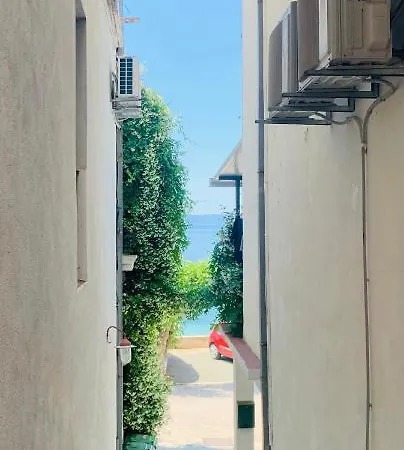 Garden By The Sea Appartement Podgora (Split-Dalmatia)